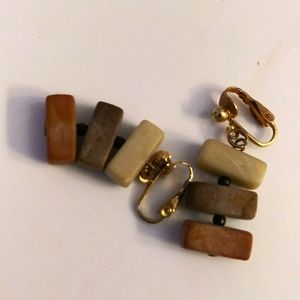 Vintage fashion clip on earrings